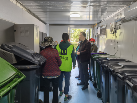 貓先生智能垃圾分類(lèi)，小區(qū)垃圾房廠(chǎng)家，專(zhuān)業(yè)垃圾收集站制造