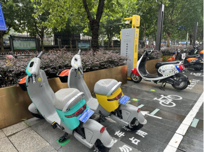 貓先生智能電動(dòng)車充電樁、電動(dòng)車掃碼充電樁、共享電動(dòng)車充電樁廠家